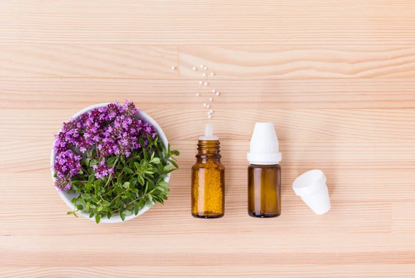 Homeopatik ilaç ve kekik 