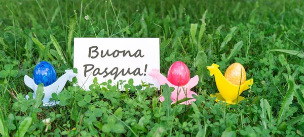 Cartão Páscoa Com Ovos Páscoa Coloridos Texto Italiano Páscoa Feliz — Fotografia de Stock