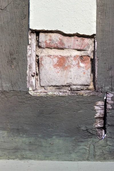 Detalhe Arquitetônico Detalhe Uma Casa Meia Madeira Com Madeira Cinza — Fotografia de Stock