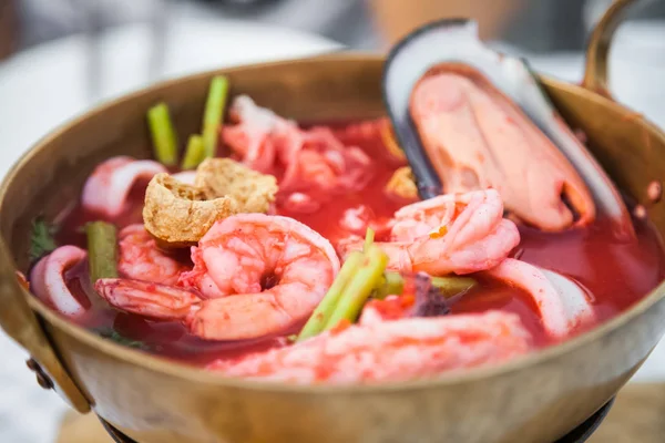 Pink Seafood Flat Noodles Fish Shellfish Shrimp Squid — Stock Photo, Image