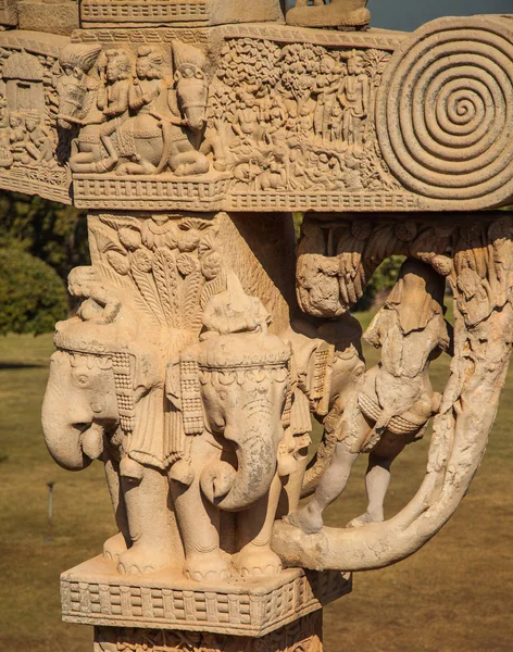 buddhist monuments at sanchi