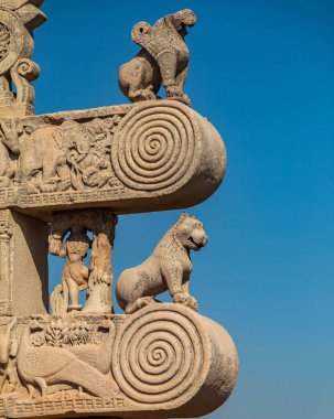 Budist anıtlar sanchi at