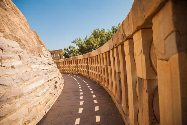 Buddhist monuments at sanchi — Stock Photo, Image