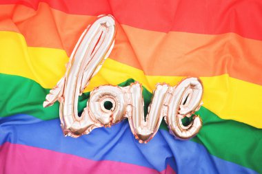LGBTQ gurur kırışık gökkuşağı bayrak üst görünümü