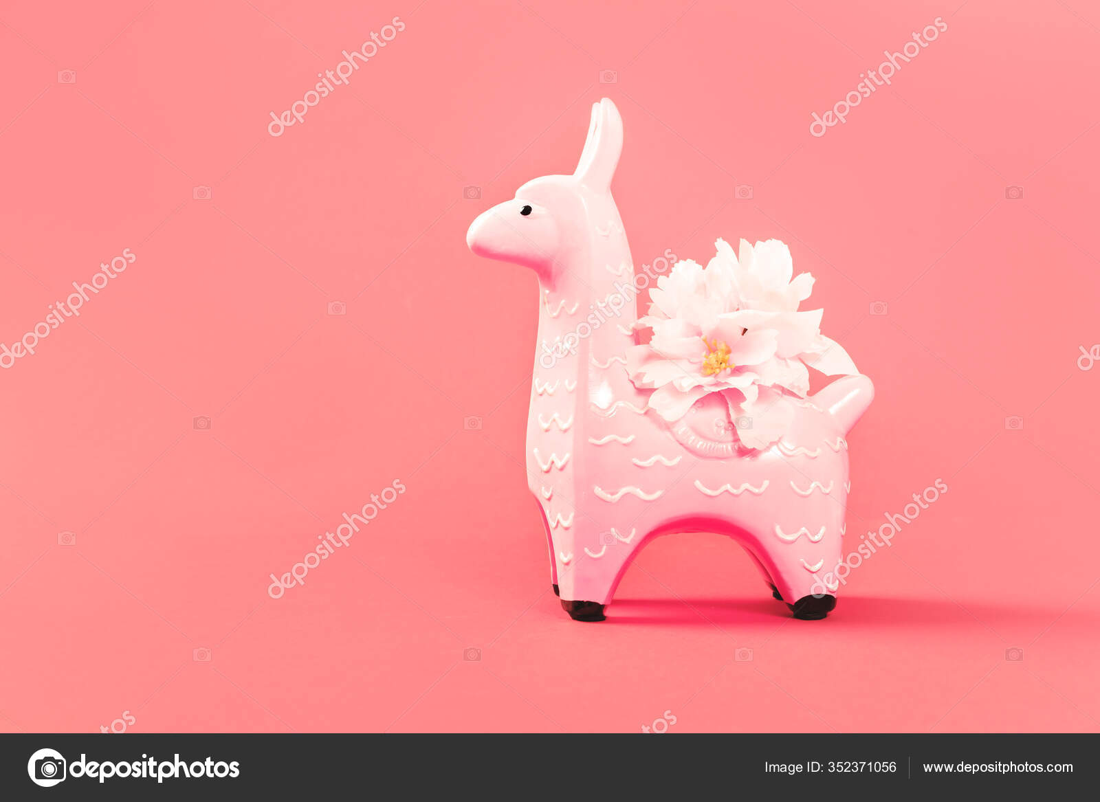 llama figure