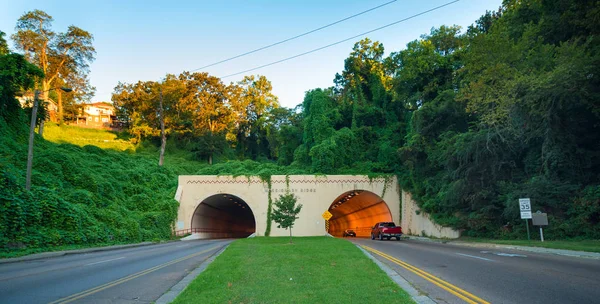Tunnel bij missionaris Ridge — Stockfoto