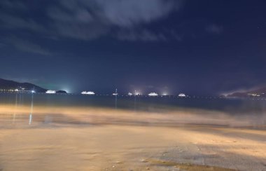 Patong Plajı'nda güzel bir gece görünümü
