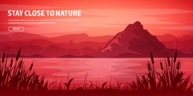 Dağ ve orman. Vahşi doğa manzara. Seyahat ve macera. Panorama. Ormana doğru. Ufuk çizgisi. Ağaçlar, fogfog.