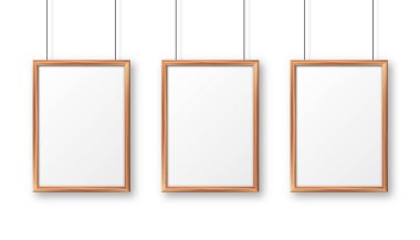 Duvarda asılı gerçekçi boş ahşap resim çerçevesi. Modern poster modeli. Ahşap desenli boş fotoğraf çerçevesi. Vektör illüstrasyonu.
