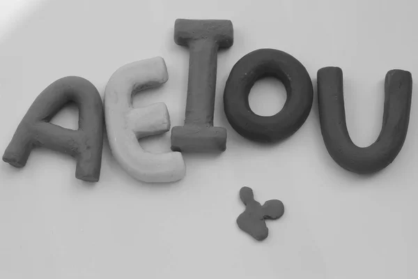 Vowels in black and white — Stock Photo, Image