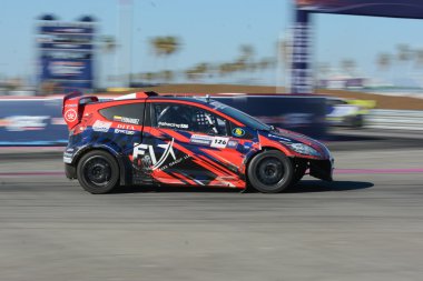 Alejandro Fernandez 126, sürücüler Grc Lites araba kırmızı sırasında 