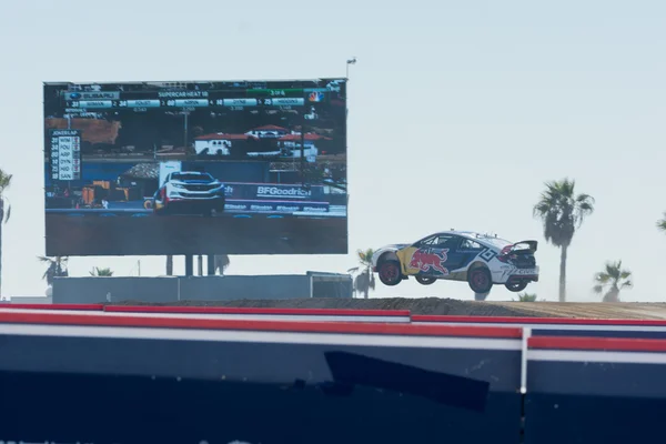 Джони Виман 31, водит автомобиль Honda Civic, во время Red Bull Glo — стоковое фото