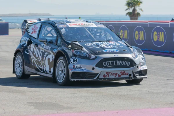 Patrik Sandell 18, conduce un coche Ford Fista ST, durante el Red Bu — Foto de Stock