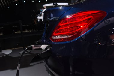 Mercedes-Benz S550e Plug-in Hibrid Sedan