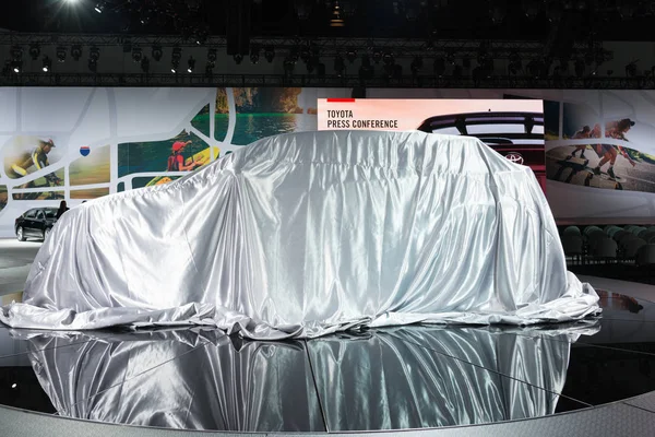 Toyota debuut auto op display — Stockfoto