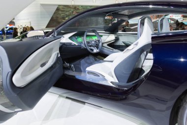 Buick Avista ekranda