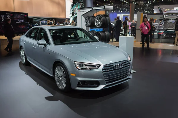 Audi a4 2.0 quattro — Stockfoto