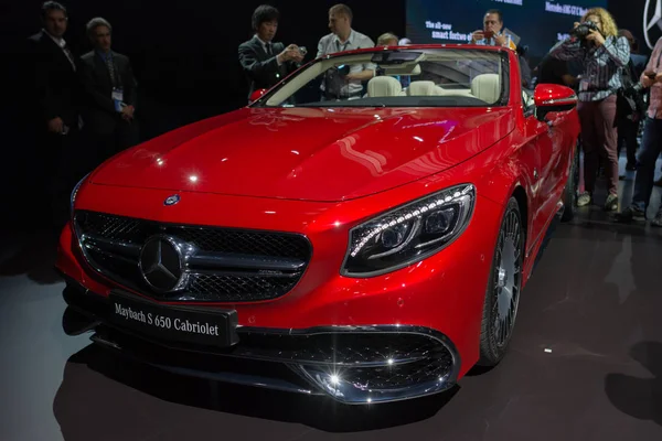 Mercedes-Maybachs cabriolet S650 — Stockfoto
