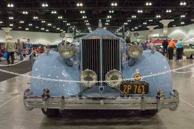 Packard çift baca şapkası Phaeton