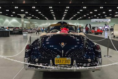 Cadillac Cabrio ekranda