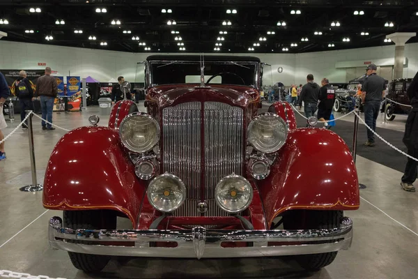 Packard Super 8 Convertible Victoria —  Fotos de Stock