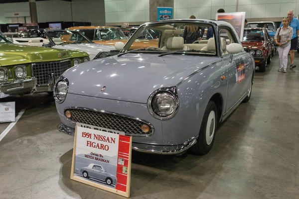 Nissan Figaro in mostra — Foto Stock