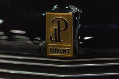Dupont eski model araba amblemi