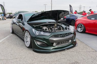 Hyundai Genesis Coupe ekranda