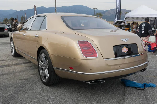 Bentley Mulsanne Sinjari na wyświetlaczu — Zdjęcie stockowe