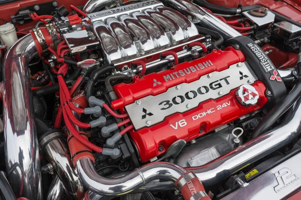 Mitsubishi 3000GT engine on display — Stock Photo, Image