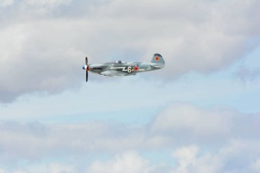 Yakovlev Yak-3 Yakovlev Yak-3 ekranda