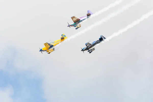 Rob Holland, Bill Stein y Matt Chapman Acro Team —  Fotos de Stock