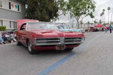 Pontiac Grand Prix ekranda