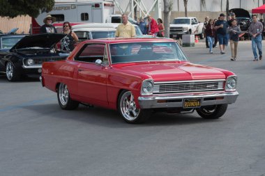 Chevrolet Nova ekran