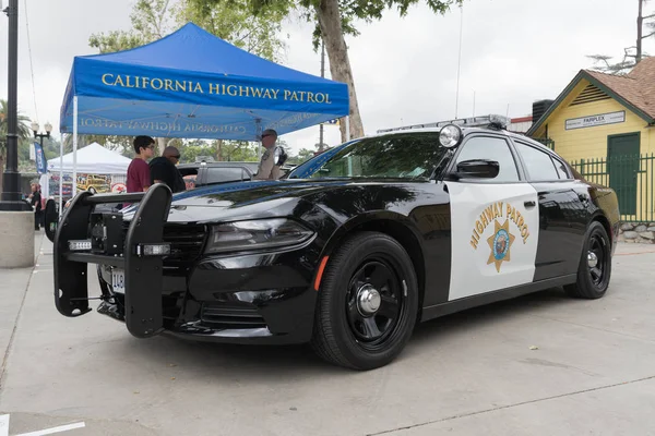 LAPD Dodge Charger på displayen — Stockfoto