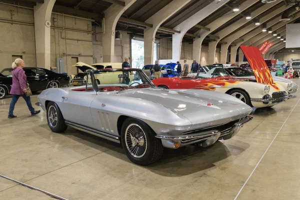 Chevrolet Corvette Stachelrochen ausgestellt — Stockfoto