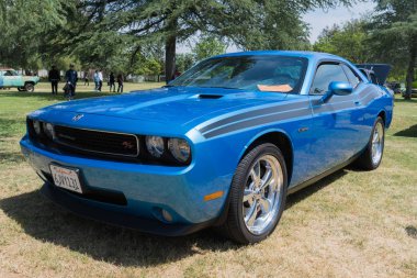 Dodge Charger Rt ekranda