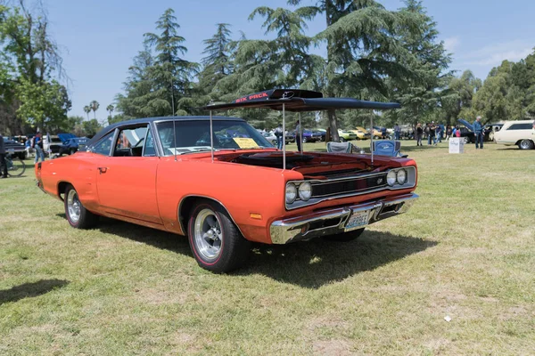 Dodge Super Bee на выставке — стоковое фото