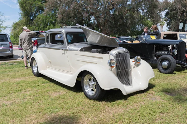 Plymouth Coupe 1934 en exhibición — Foto de Stock