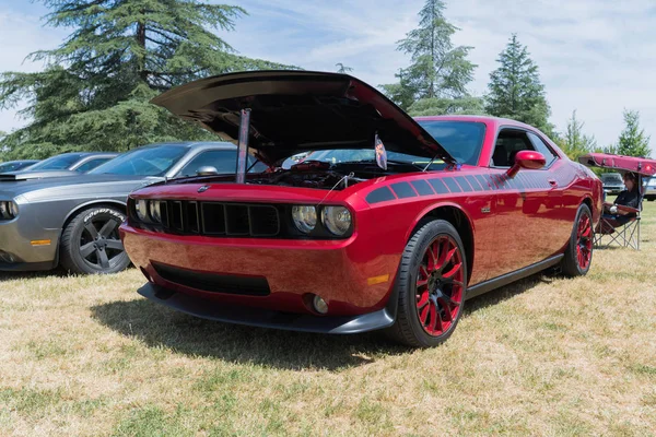 Dodge Charger Hemi ekranda