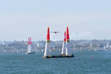 Kirby Chambliss ABD Red Bull Air Rac sırasında gerçekleştirir