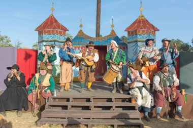 Rönesans zevk Faire sırasında performans müzisyenler.