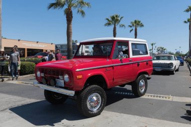 Ford Bronco ekranda