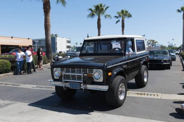 Ford Bronco ekranda