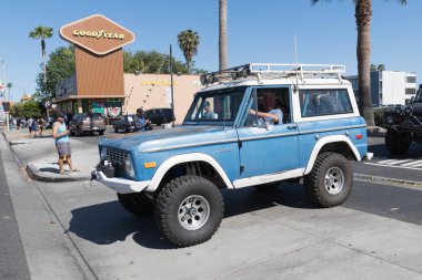 Ford Bronco ekranda