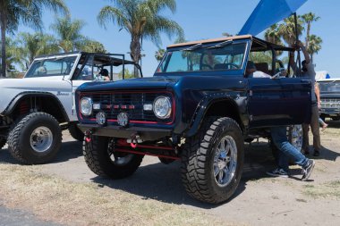 Ford Bronco ekranda