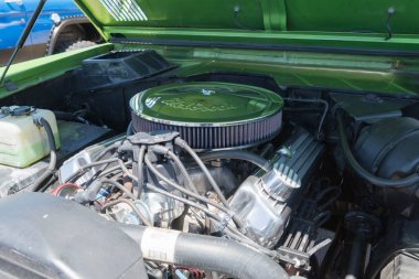 Ford Bronco motoru ekranda