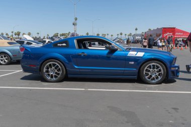 Ford Mustang S197 ekranda beşinci nesil 