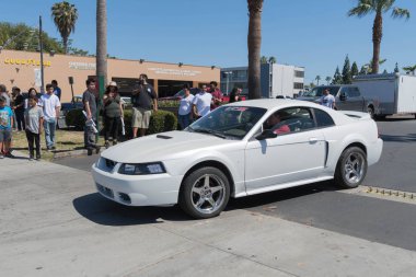 Ford Mustang ekranda beşinci nesil 