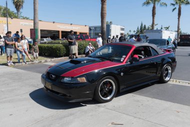 Ford Mustang ekranda beşinci nesil 